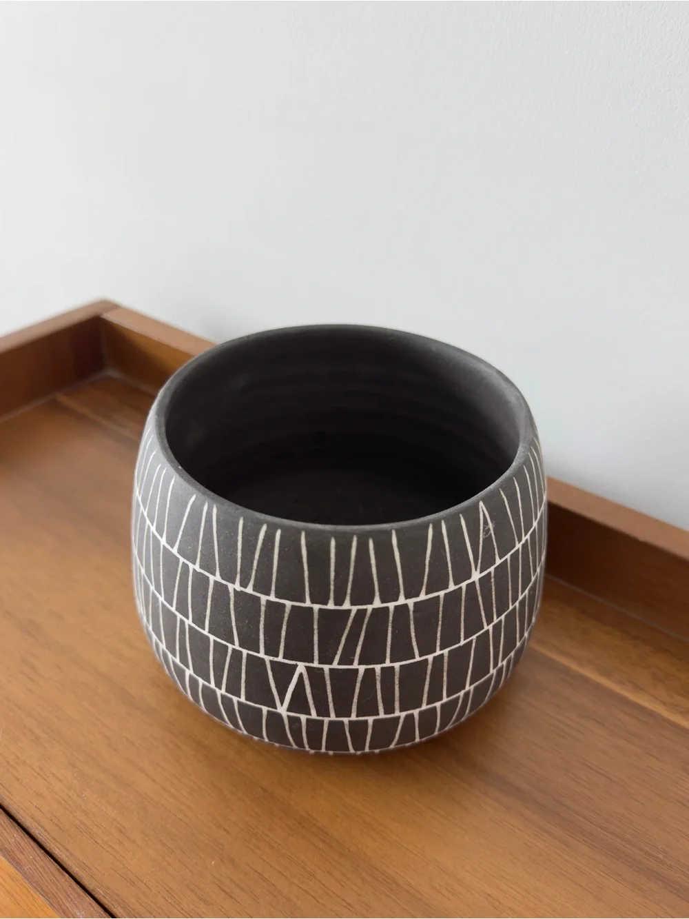 West Elm Little Korboose Rounded Planter - Thatch